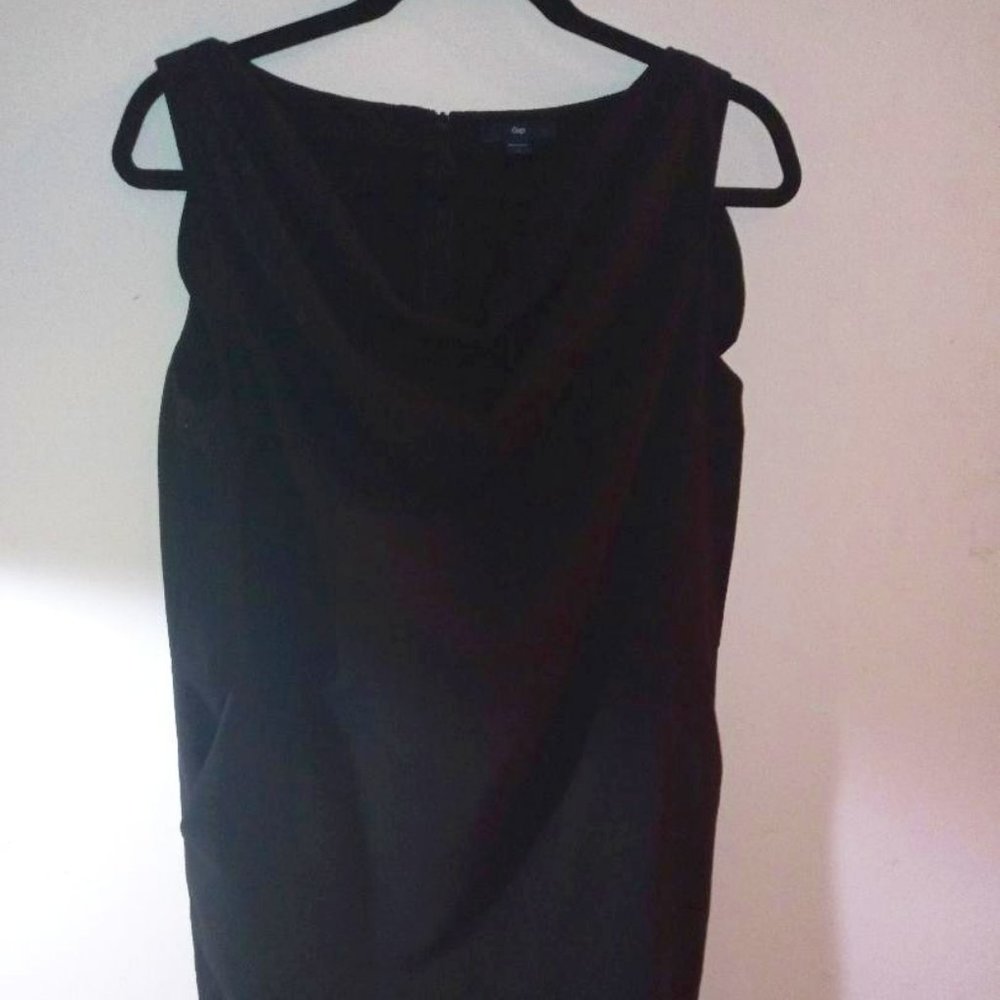 GAP Black Dress (Size 8)